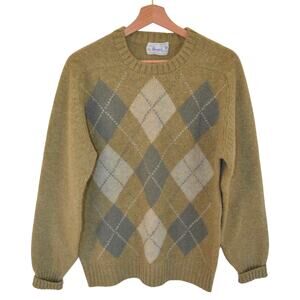 Deans of Scotland Shetland Wool Hand Frame Knitted Argyle Sweater